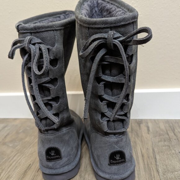 Bearpaw Phylly Boots with lace-up back - Picture 4 of 4